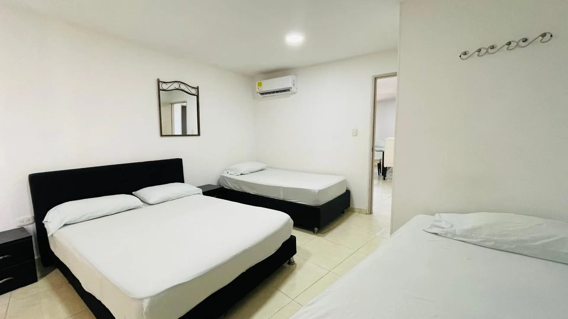 The Host Apartamentos At Los Angeles Santa Marta