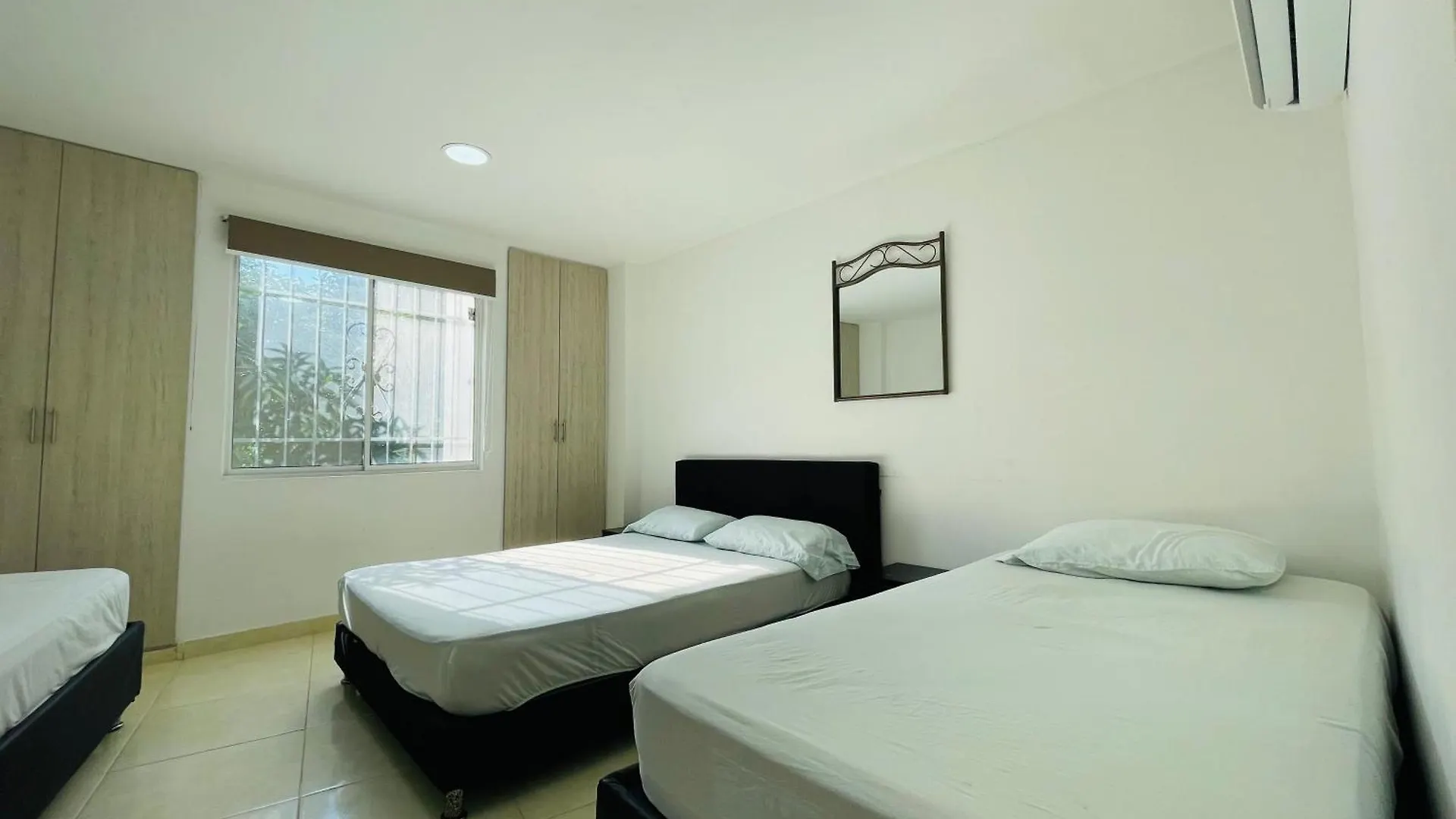 The Host Apartamentos At Los Angeles Santa Marta